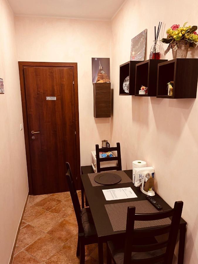 Casa Friends Lingotto Ospedali Metro Spezia Hotel ตูริน ภายนอก รูปภาพ